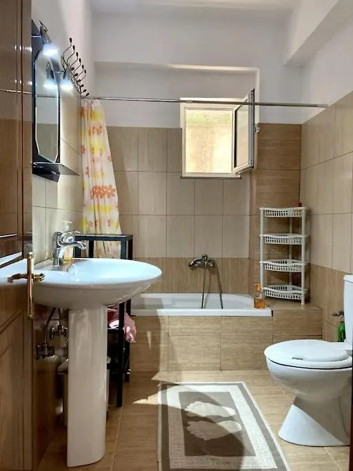 Oliva Apartment Sarande 0*,  Albania