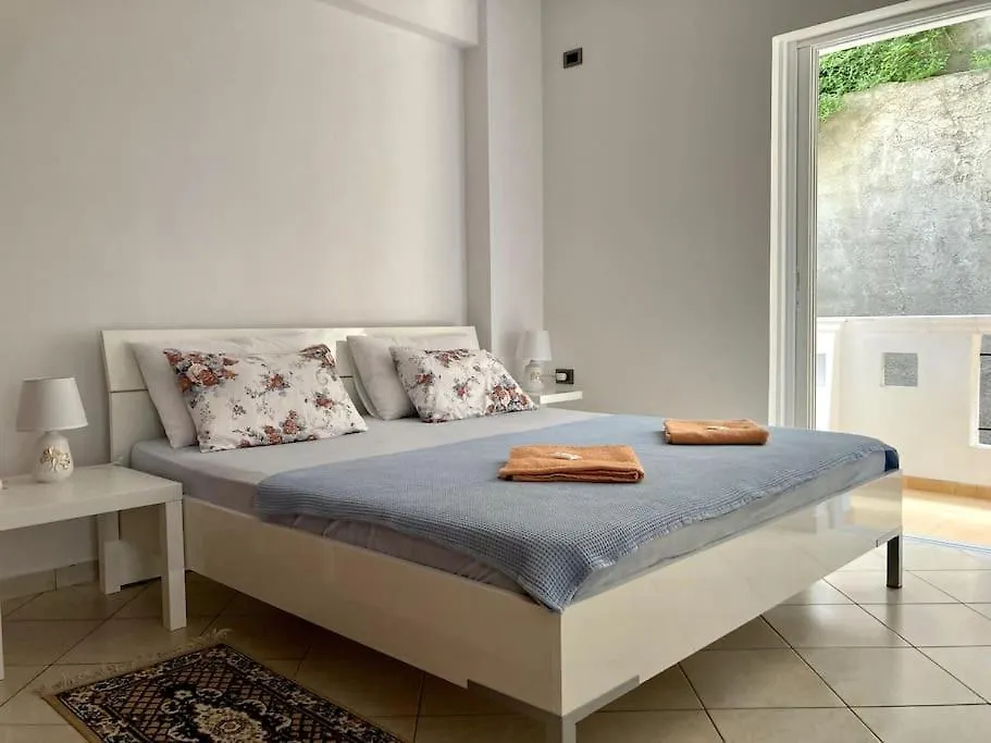Oliva Apartment Sarande